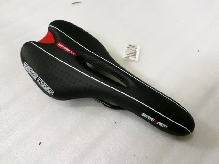 downhill bike saddle