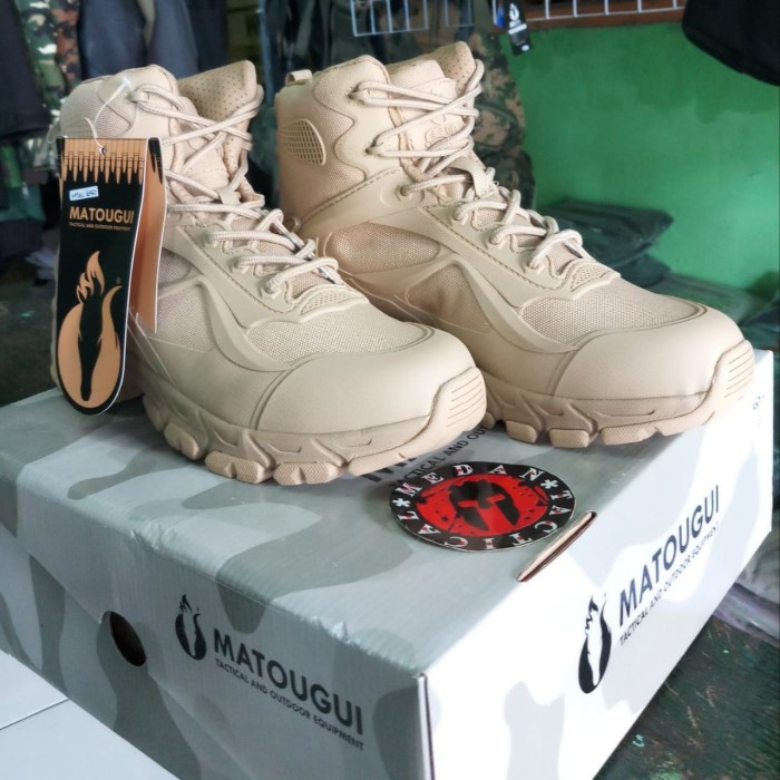 tactical boot store near me