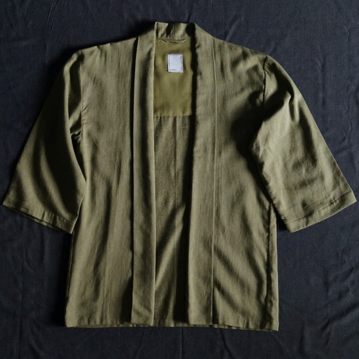 Jual Yukata Kimono Pria Casual Merakuni Hijau Olive Jual Yukata Kimono Pria Casual Merakuni Hijau Olive
