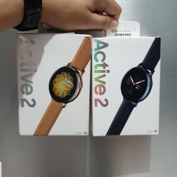 s10 active watch