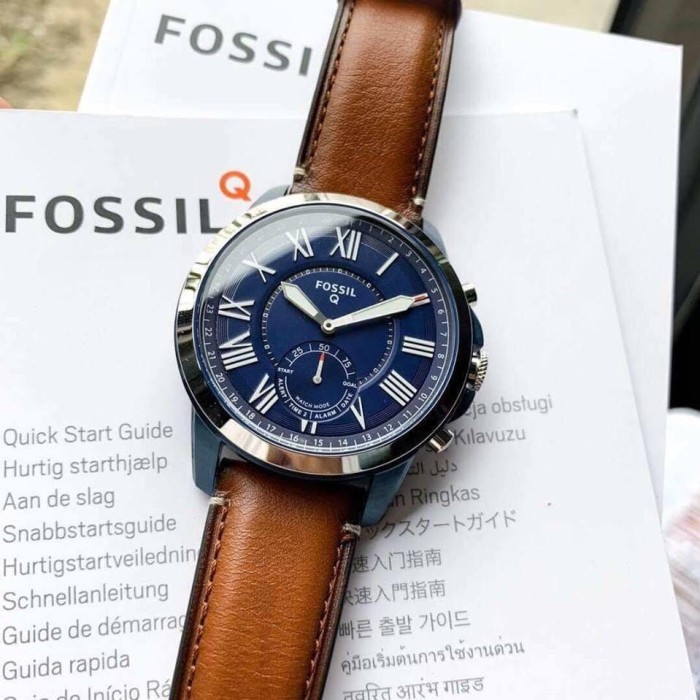 hybrid smartwatch fossil adalah