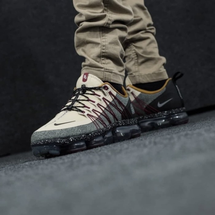 air vapormax run utility desert ore