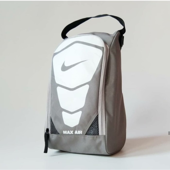 max shoes and bags