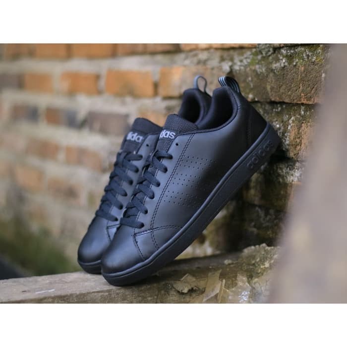 adidas neo advantage full black