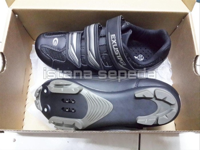 exustar cycling shoes