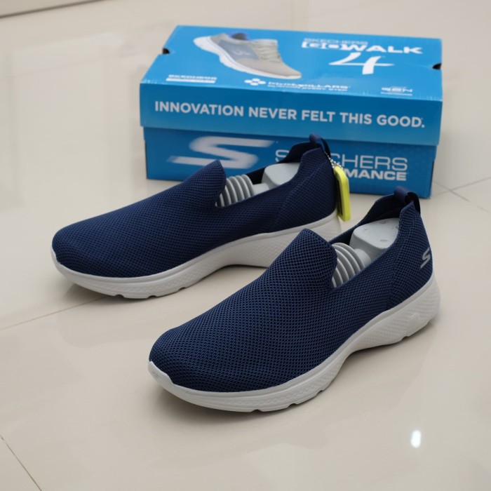 skechers go walk 4 white