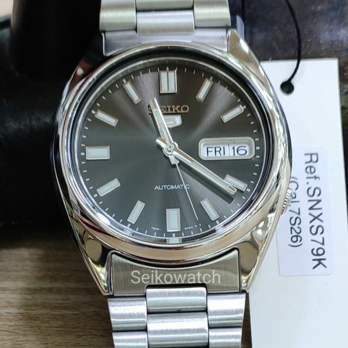 seiko black steel