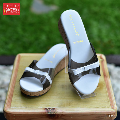 Promo Wedges Wanita  The Sandals  Warna  Putih  551 38 