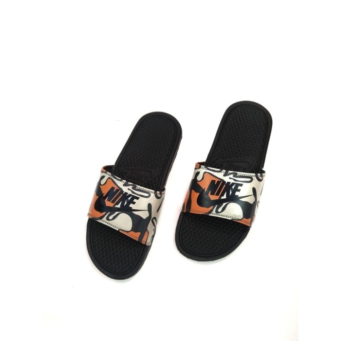 sandal nike wanita