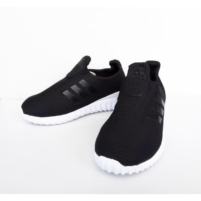 adidas slip on baby