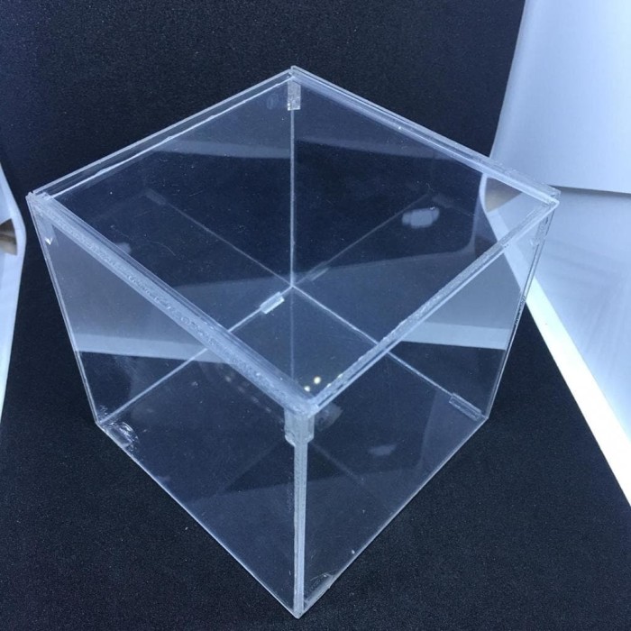 Jual Box 10x10x10 Kotak Akrilik kubus, murah bagus ready langsung kirim