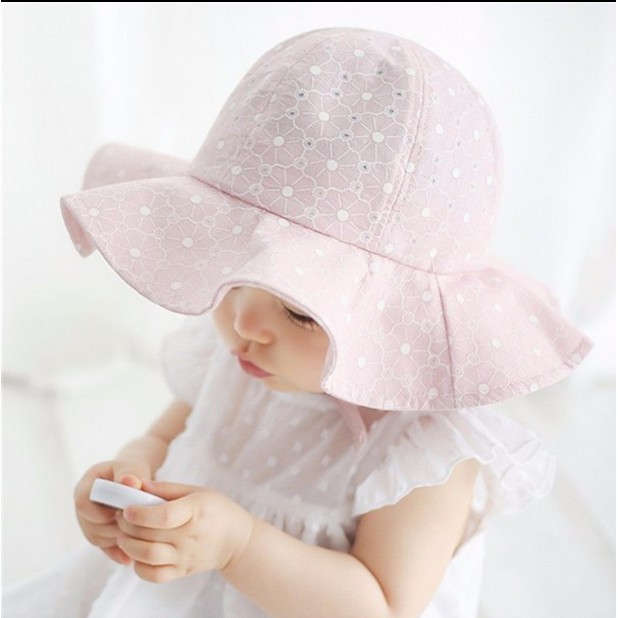 beach bucket hat