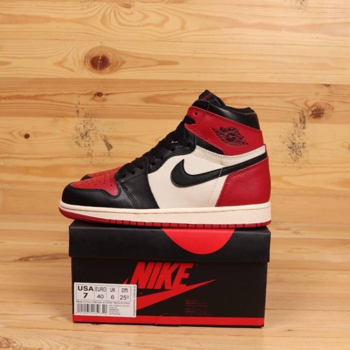 jual air jordan 1 bred toe