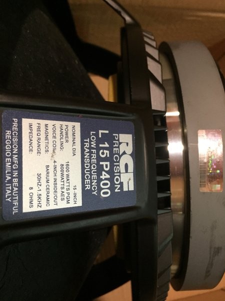 speaker rcf 15p400