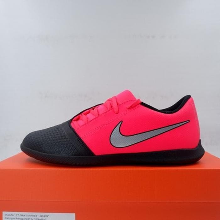 nike phantom venom crimson
