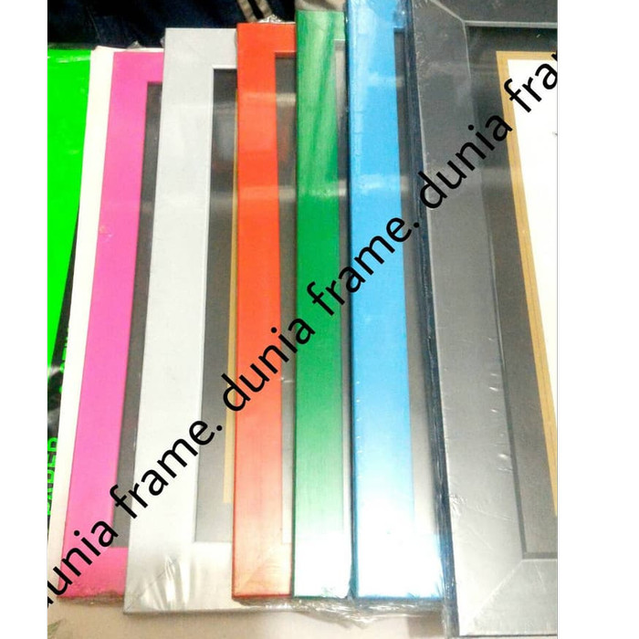 Jual Bingkai foto A4 warna warni 21x30 Putih Kota Jual Bingkai foto A4 warna warni 21x30 Putih Kota