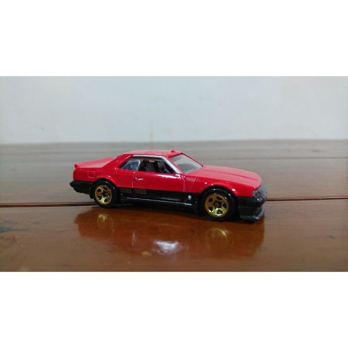 hot wheels nissan skyline r31