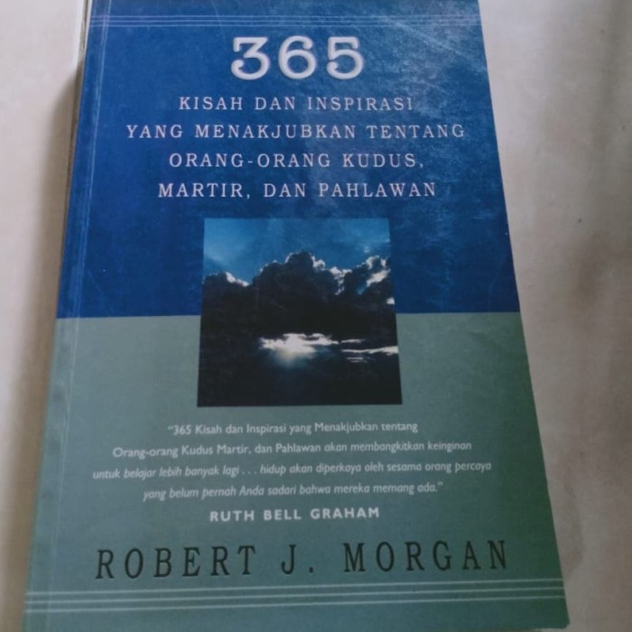 Jual 365 Kisah Dan Inpirasi Yg Menakjubkan Tentang Orang Orang Kudus Martir Jakarta Selatan Art N Book Gallery Tokopedia