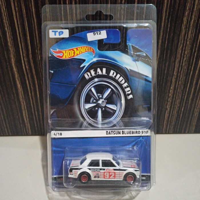 hot wheels datsun bluebird 510 real riders