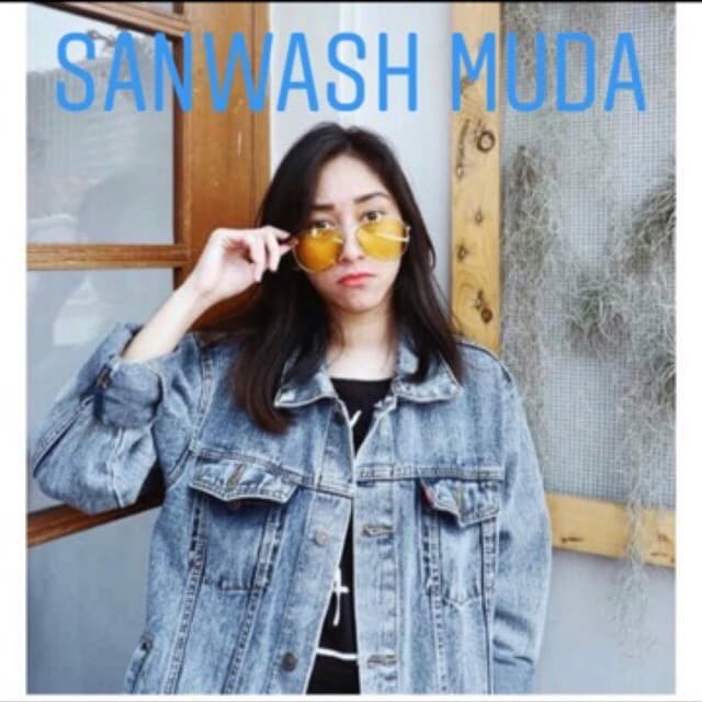 jaket levis oversize