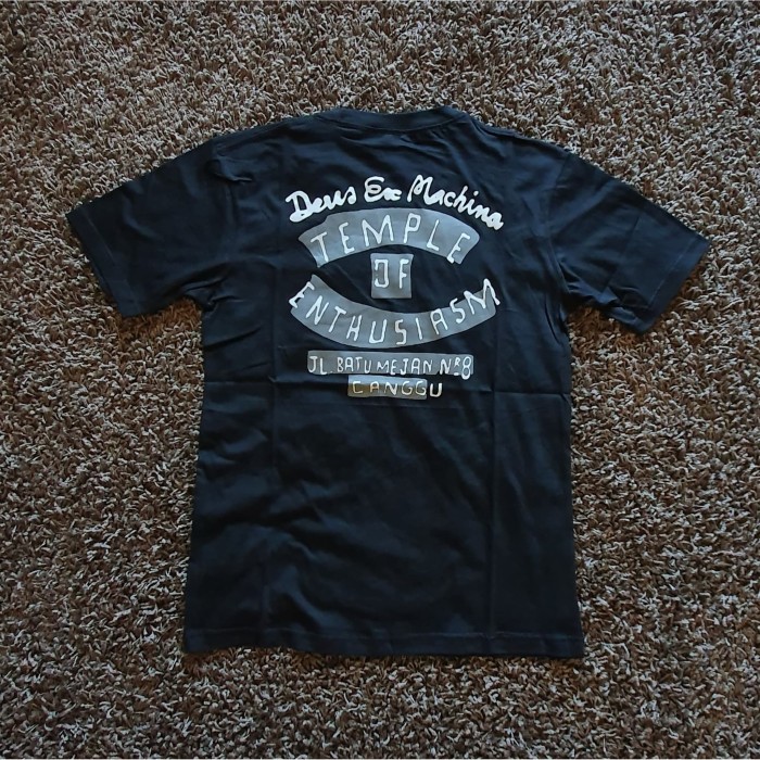 Jual KAOS  BAJU TSHIRT DEUS  EX MACHINA ENTHUSIASM CANGGU  