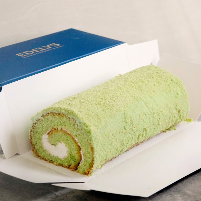 Jual Bolu Gulung Pandan Srikaya Medan / Roll Cake Pandan ...