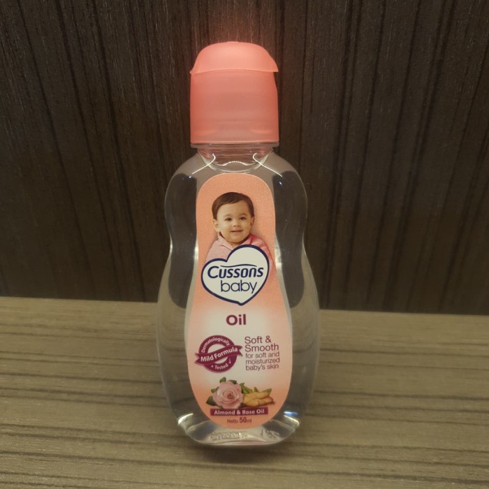 baby oil cussons soft & smooth