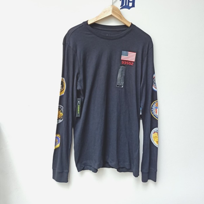 nike nasa shirt