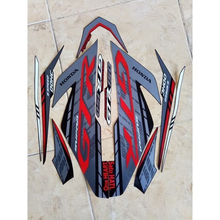 Jual stiker stripig honda supra gtr 150 2022 hitam Kab Jual stiker stripig honda supra gtr 150 2022 hitam Kab