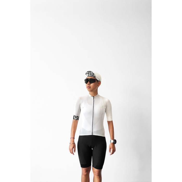 plain white cycling jersey