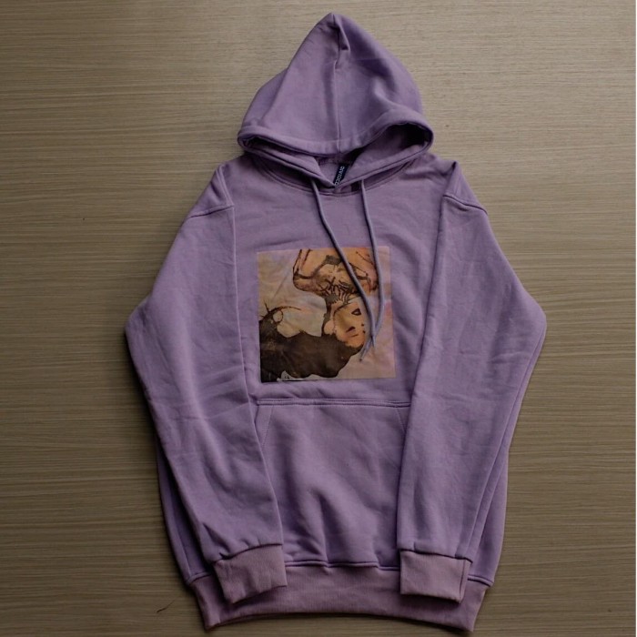 h&m ariana grande sweatshirt