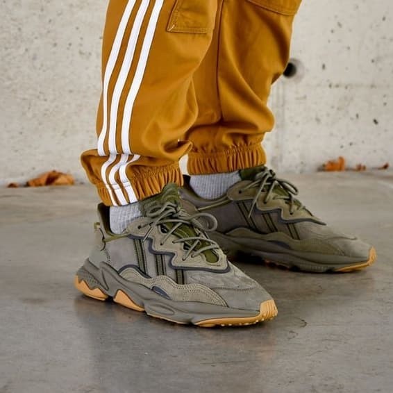 olive green ozweego