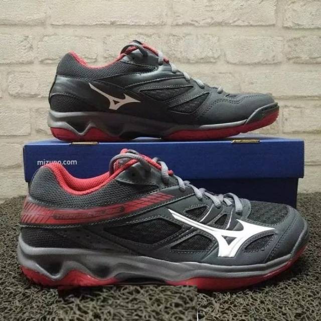 mizuno thunder blade low