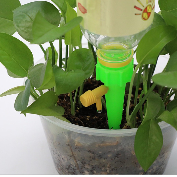 Jual Alat Penyiraman Botol Penetes Air Otomatis tanaman Jual Alat Penyiraman Botol Penetes Air Otomatis tanaman