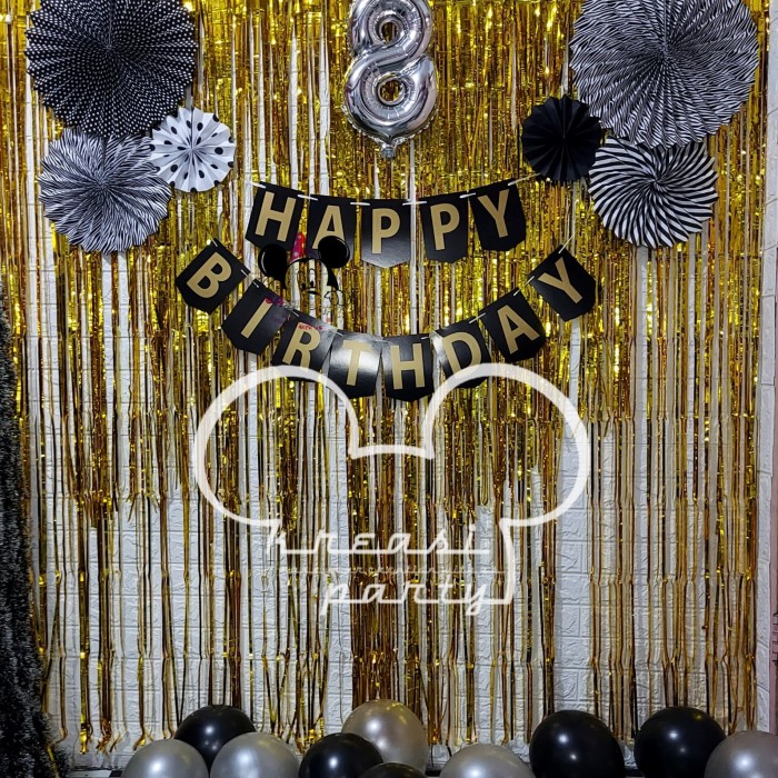 Cara Dekorasi Ulang Tahun Tema Hitam Gold yang Elegan dan Berkesan