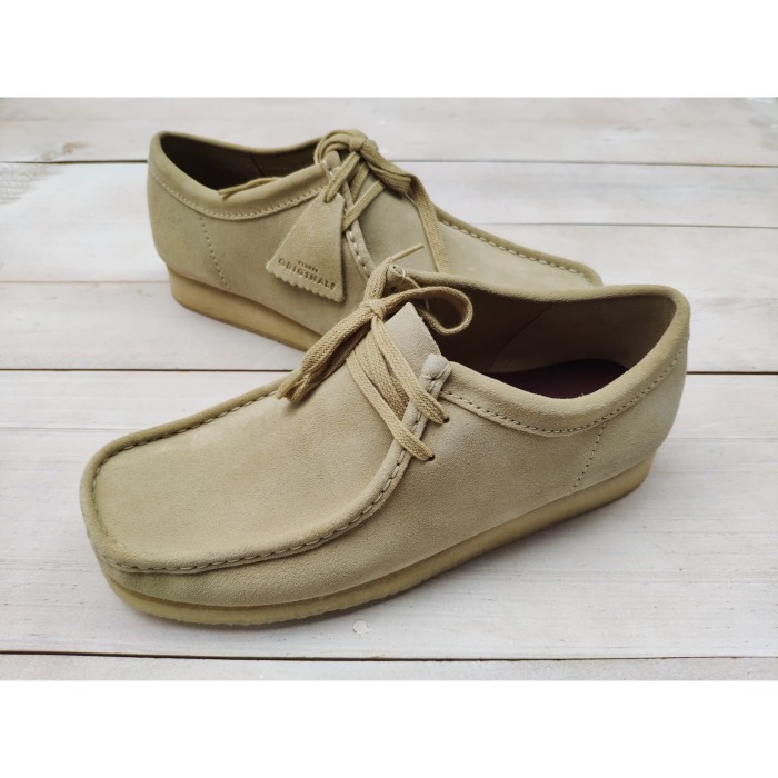 jual clarks wallabee