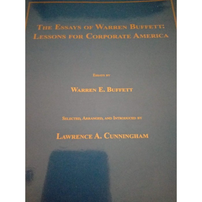Jual The Essays Of Warren Buffett Lessons For Corporate America