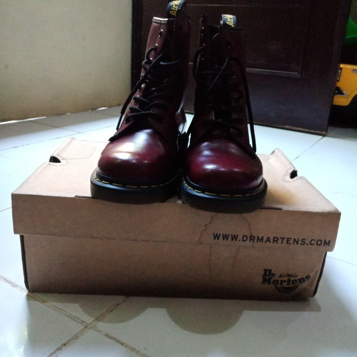 Jual Dr Martens 1460 Cherry Red Jakarta Selatan Fandysecondhand Tokopedia