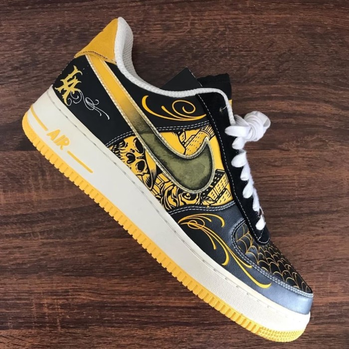 Jual Air Force 1 Low Mr Cartoon Livestrong Kab Tangerang Underdogsneakersid Tokopedia