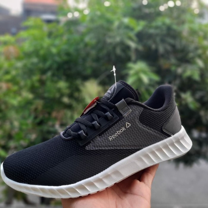 Habubu Máxima traducir Jual sepatu hitam sekolah reebok energylux driftium black sepatu reebok 37 - Kota Semarang - sepatubayi | Tokopedia Habubu Máxima traducir Jual sepatu hitam sekolah reebok energylux driftium black sepatu reebok 37 - Kota Semarang - sepatubayi | Tokopedia