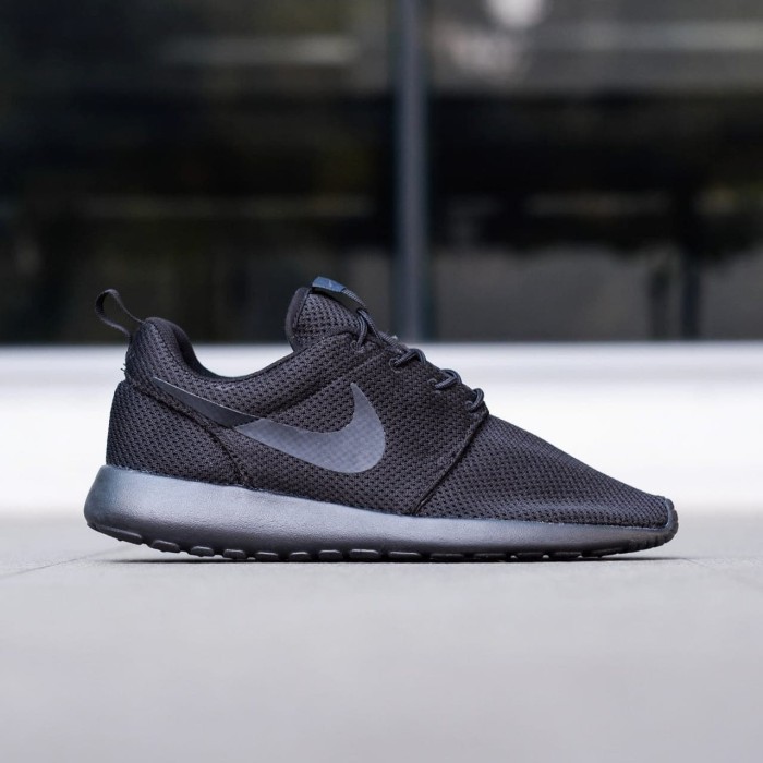 jual nike roshe run