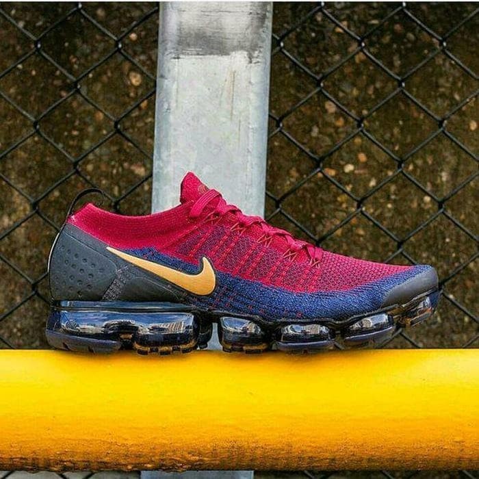 nike vapormax flyknit 2 team red obsidian