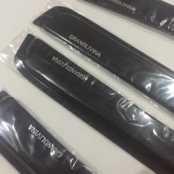 Foto Produk talang air mobil Nissan Grand Livina 2007-2014 dari Variasi Mobil Surya MM