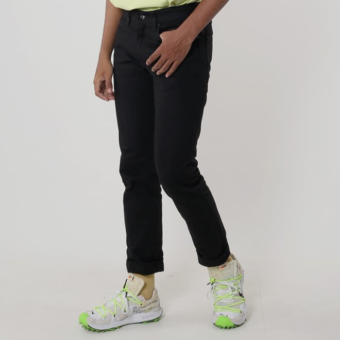 Promo Edwin Celana Jeans Milan 018 Regular Fit Pria Promo Edwin Celana Jeans Milan 018 Regular Fit Pria
