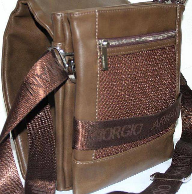 jual giorgio armani tas selempang pria brown jual giorgio armani tas selempang pria brown