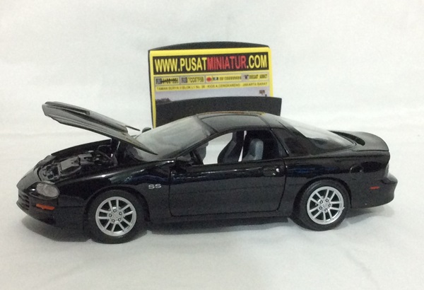 jual 2002 chevroolet camaro ss skala 1 24 welly diecast miniatur j a diecast addict jual 2002 chevroolet camaro ss skala 1 24 welly diecast miniatur j a diecast addict