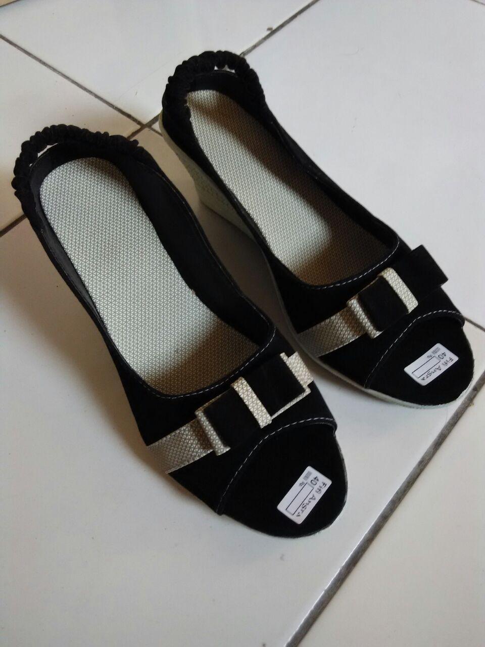 jual sepatu sol cinta grosir sandal dan sepatu jual sepatu sol cinta grosir sandal dan sepatu