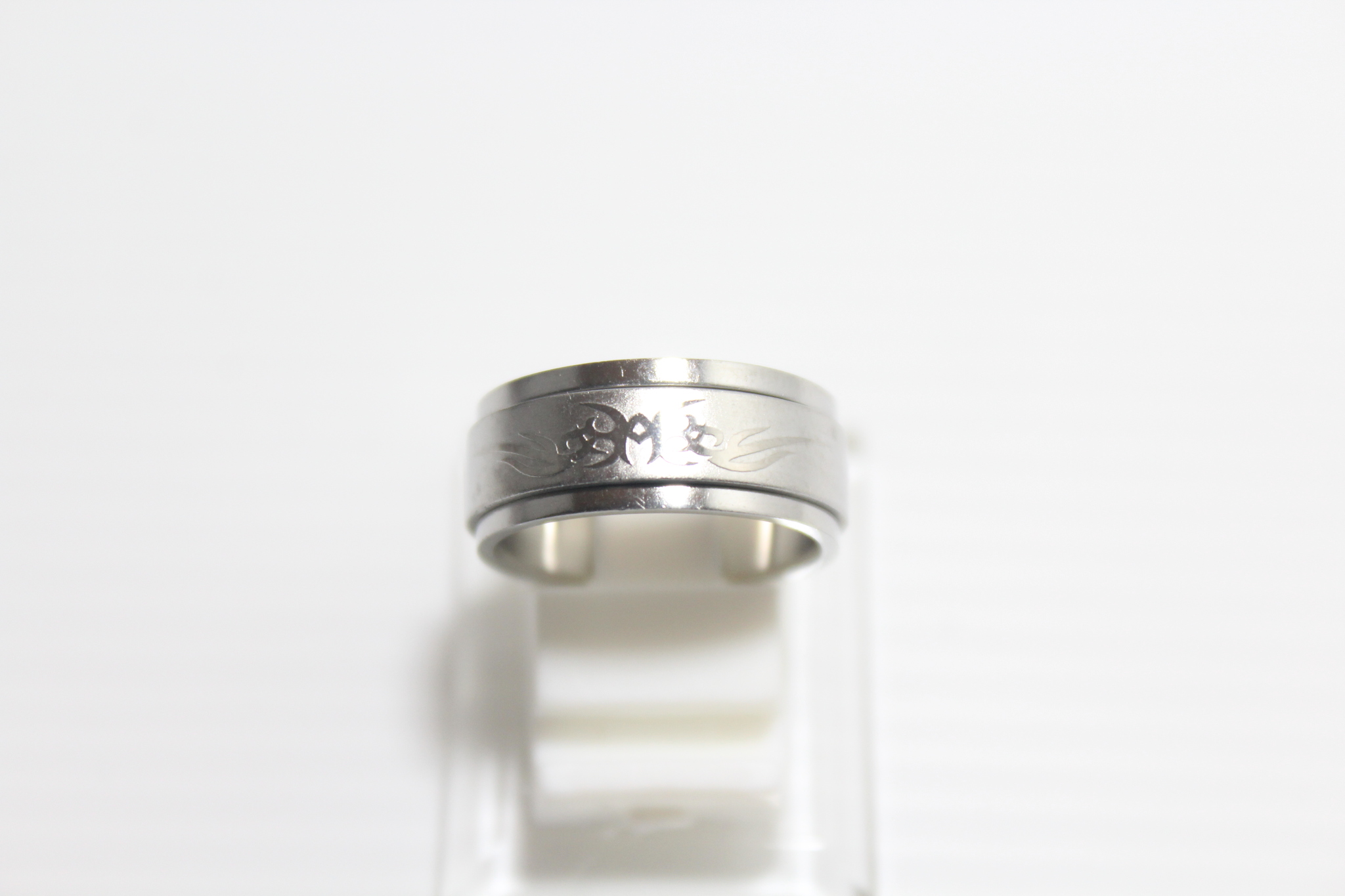 Cincin Stainless Steel Untuk Cewek Dan Cowok / Unisex A077