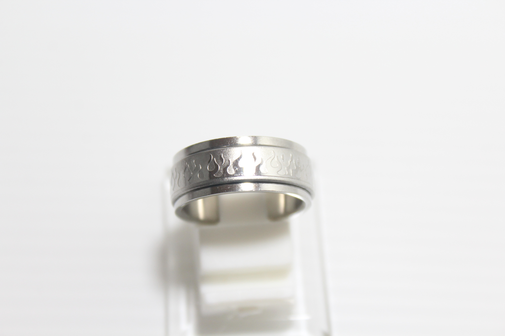 Cincin Stainless Steel Untuk Cewek Dan Cowok / Unisex A076
