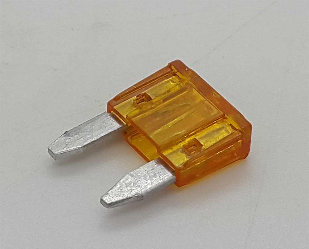 jual 5a sikring kecil fuse kecil untuk mobil motor warunglistrik jual 5a sikring kecil fuse kecil untuk mobil motor warunglistrik